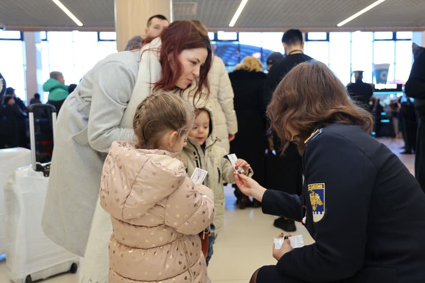 "Preserving traditions, we preserve our identity": How Moldovan residents were congratulated on Mărțișor