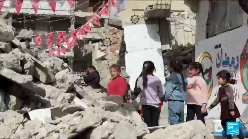 Gaza volunteers bring colour to ruins ahead of Ramadan