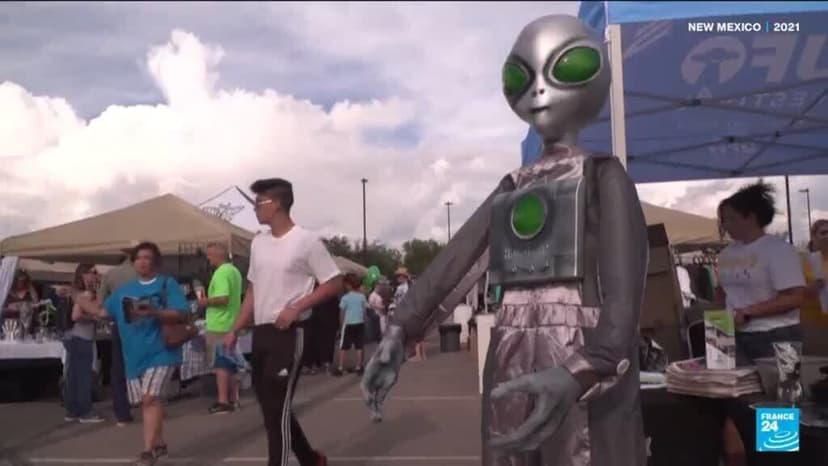 Trump Orders Release of UFO and Alien Data