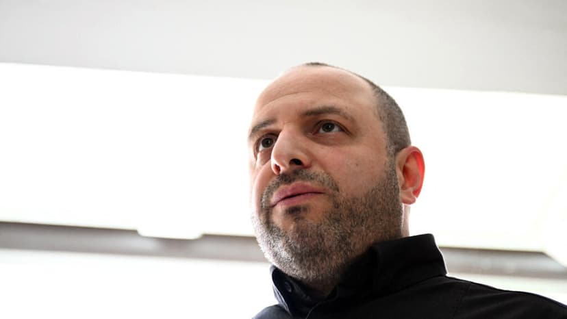 Live: Ukrainian negotiator to meet US team ahead of fresh Russia talks, Zelensky says