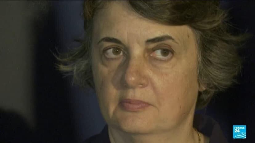 Louvre director resigns after heist highlights security failures