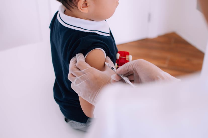 Ukraine's Vaccination Rate Exceeds Romania's Amid War