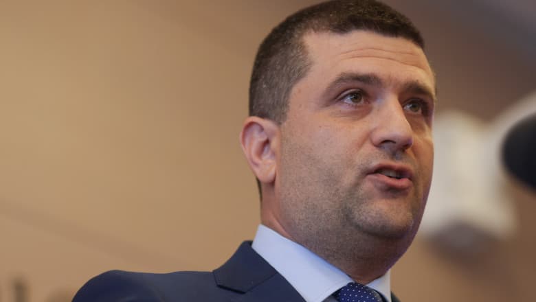 Romanian Defense Minister Addresses Military Shortcomings and Pensions