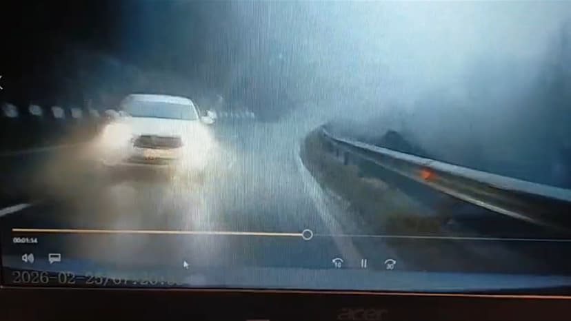 Man with Protection Order Arrested After Hitting Ex-Partner's Car in Romania