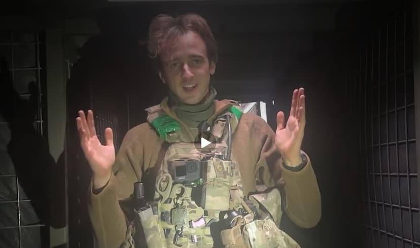 Ukrainian Soldiers Cut Fiber Optic Cables to Disrupt Russian Communications