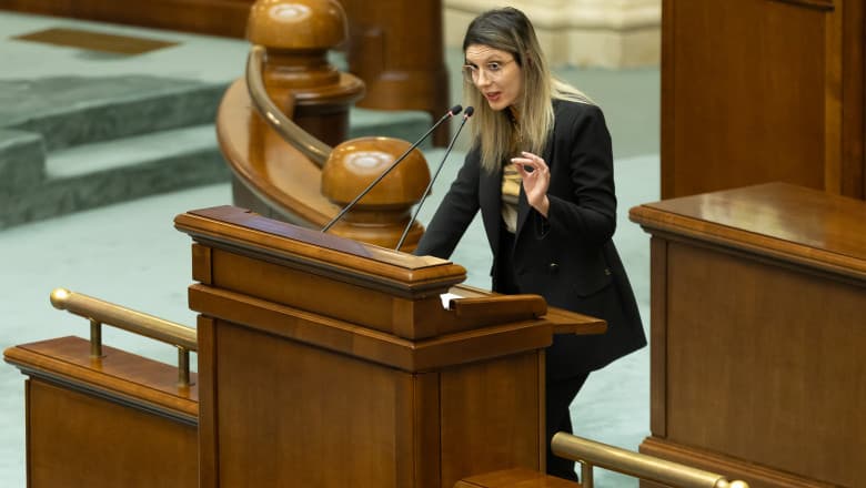 Romanian Environment Minister Summoned to Parliament