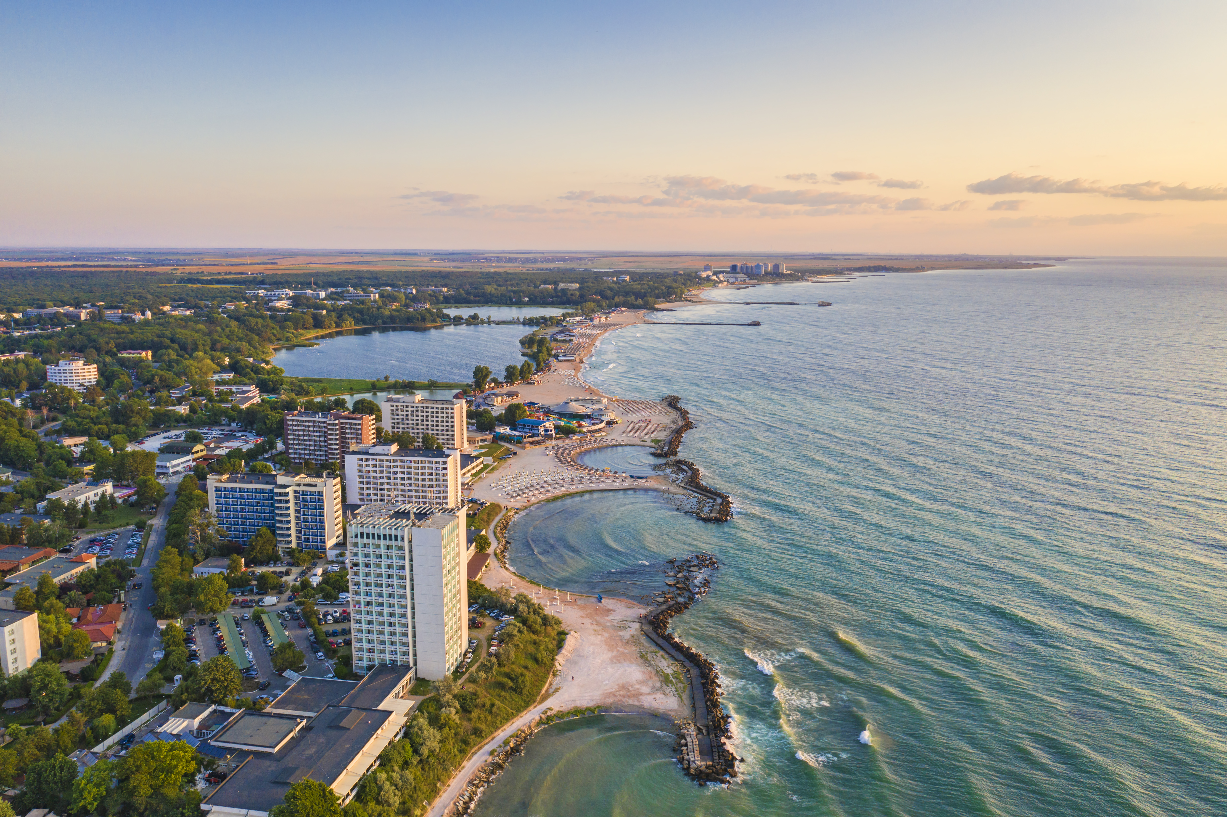 Romanian Chamber of Deputies Adopts Law Defining 'Tourist Resort'