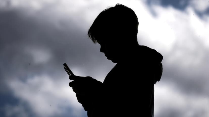 France Considers Banning Children from Social Media