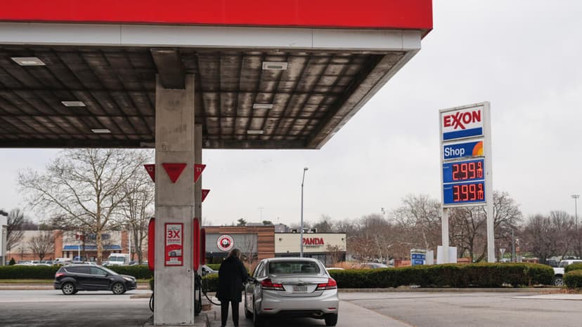 French finance chiefs try to allay fears of big spike in petrol pump prices