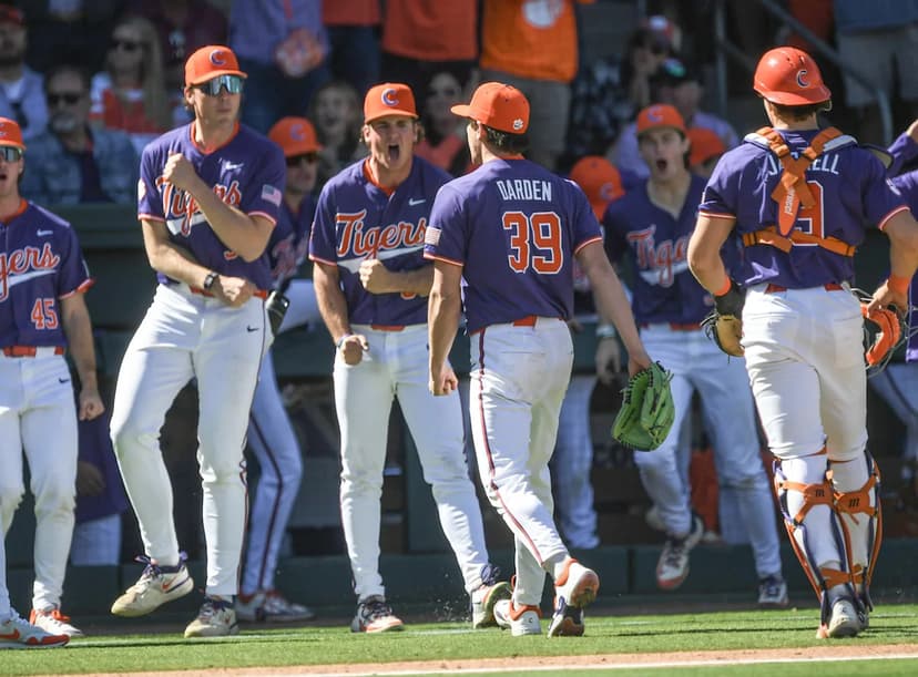Live Blog for Clemson baseball’s matchup with rival South Carolina
