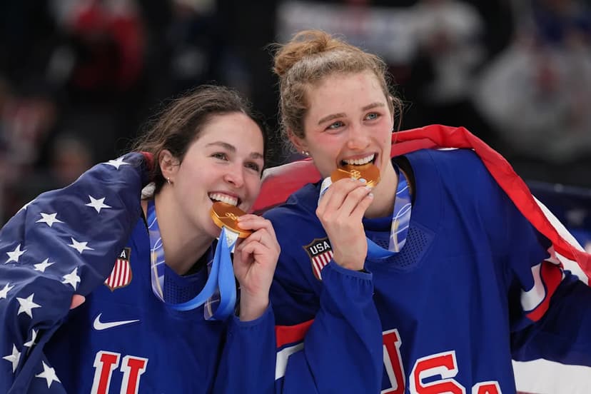 Six members of US women's hockey team on best NCAA player short list