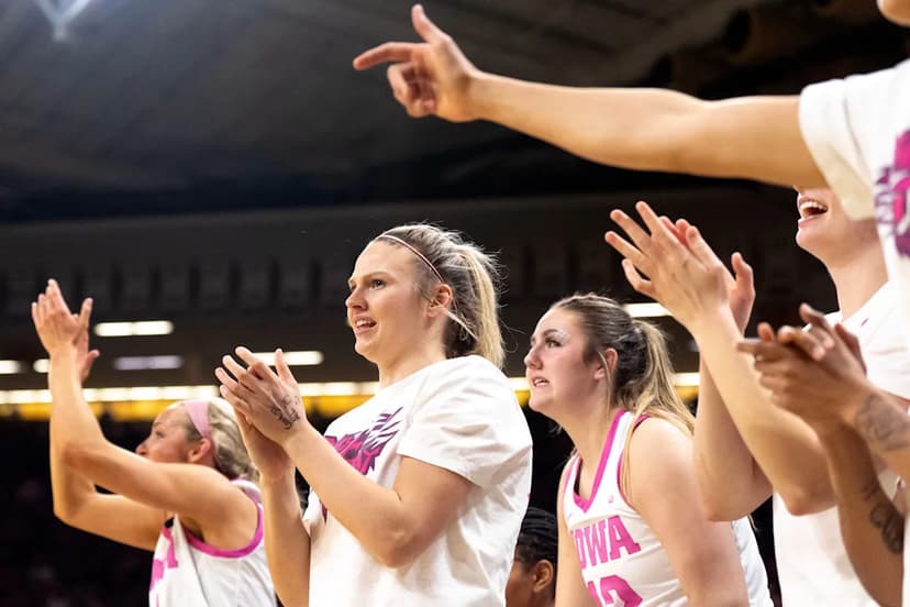 Iowa Women's Basketball Rises in AP Top 25