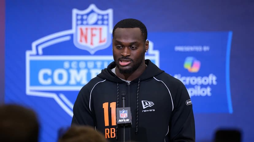 Notre Dame RB Jeremiyah Love will work out at combine