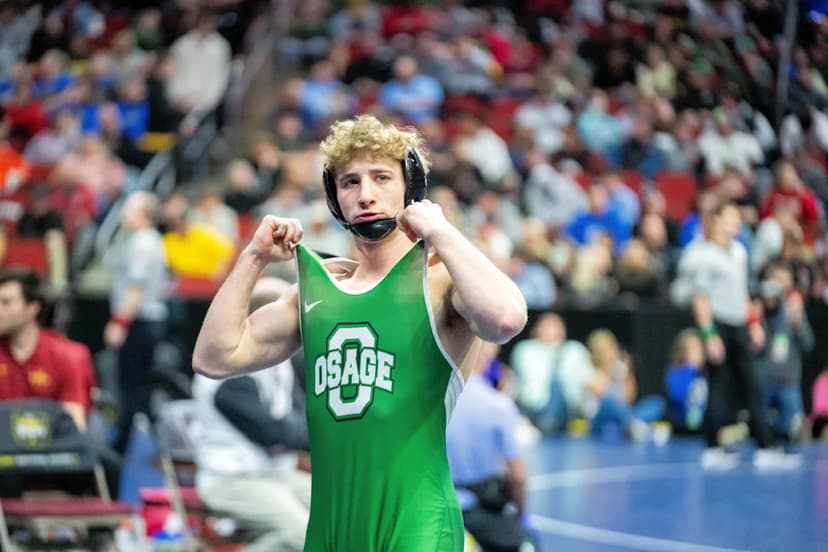 Blake Fox Becomes 4-Time Iowa High School Wrestling State Champion