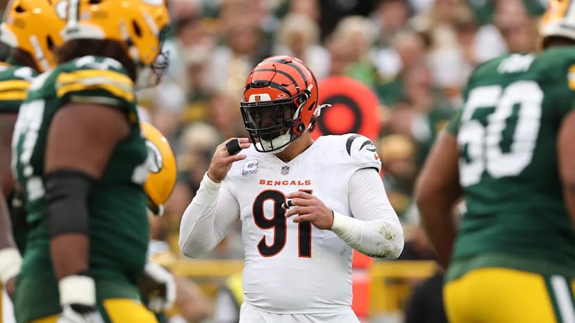 Bengals haven't made decision about using franchise tag on Trey Hendrickson