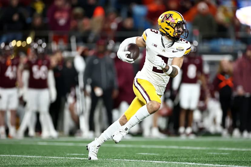 ESPN Identifies Top Transfer Portal Addition for Oregon Ducks in 2026