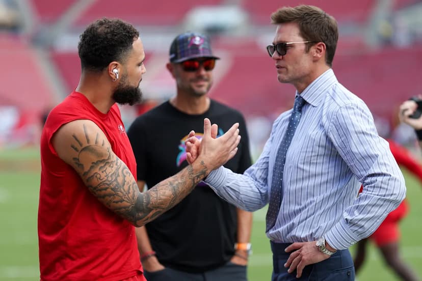 Bucs WR Mike Evans' agent warns of offseason misinformation