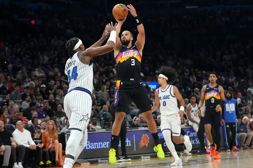 Suns' Dillon Brooks Out with Left Hand Fracture