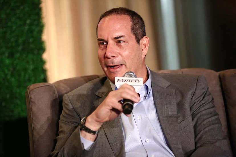 Lakers Hire Lon Rosen for Front Office Position