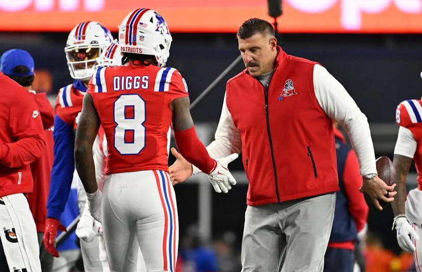 Mike Vrabel's true thoughts on Stefon Diggs, amid contract uncertainty