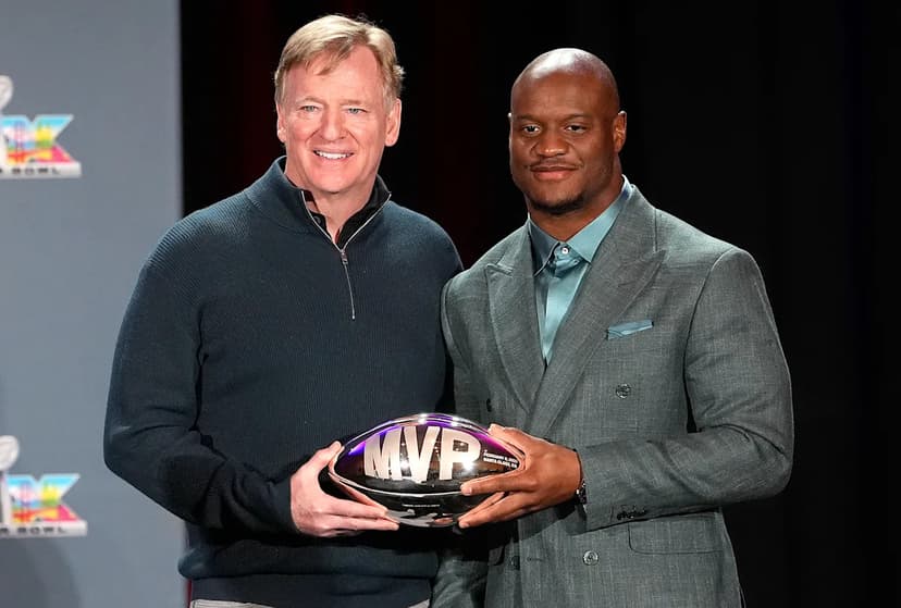 Big payday ahead for RB Kenneth Walker III thanks in part to a soft RB NFL Draft class?