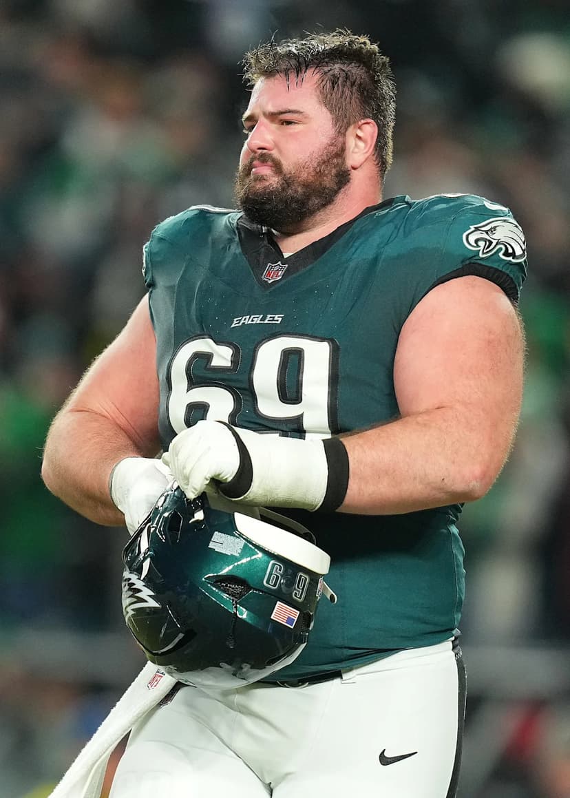 Landon Dickerson Expected to Play in 2026 Season