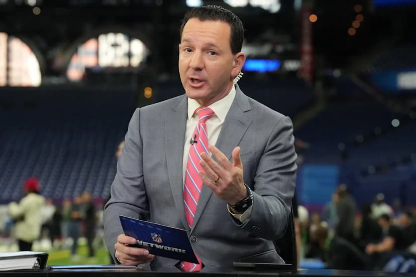 Ian Rapoport says Broncos want to address running back position before draft