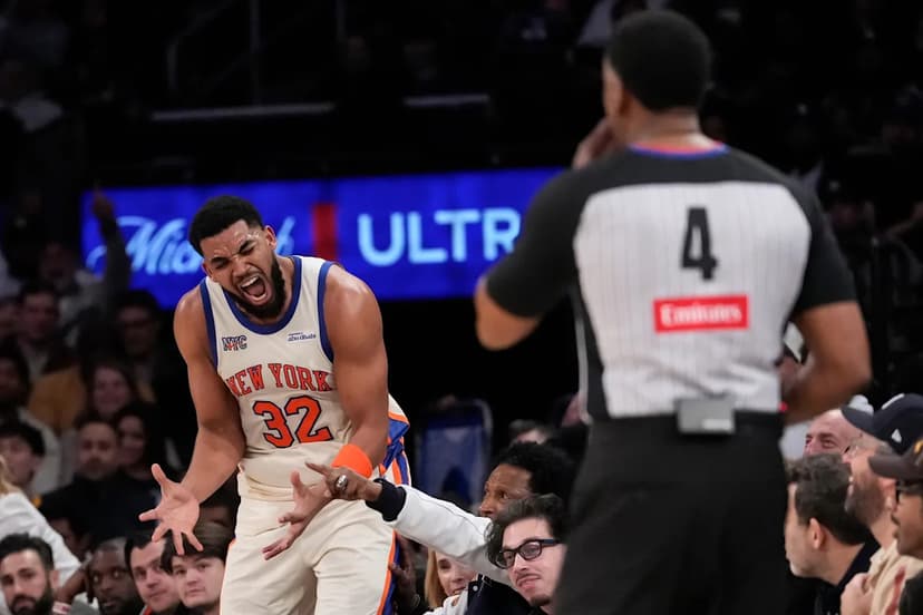 Knicks Overcome 18-Point Deficit to Beat Rockets