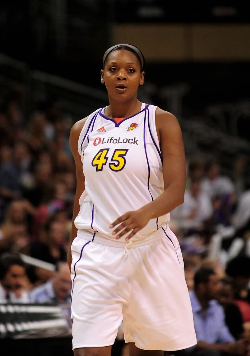 Two-time WNBA champion and former UGA player killed in Atlanta crash