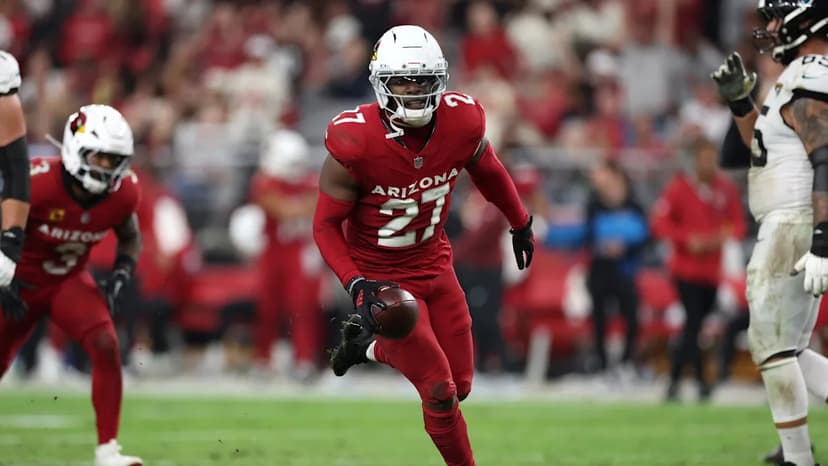 Cardinals release Akeem Davis-Gaither, Bilal Nichols