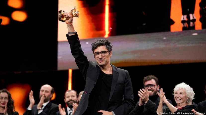 'Yellow Letters' Wins Golden Bear at Berlin Film Festival