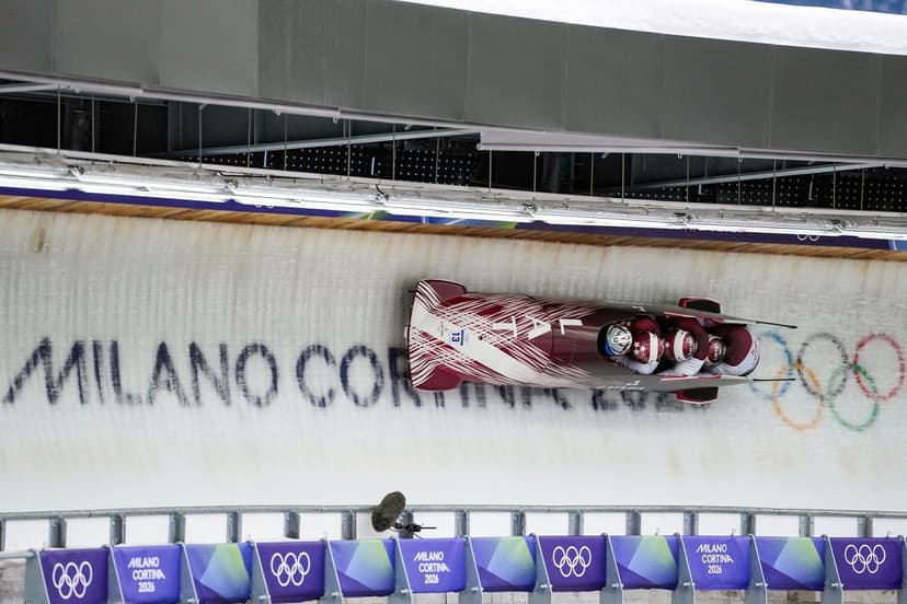 Bobsleja pilota Kalendas kvartets olimpiskajās spēlēs četrinieku sacensībās izcīna 10. vietu