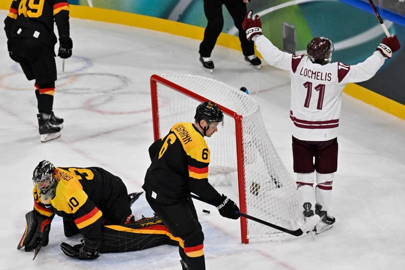 Latvijas hokeja nākotne – Ziemeļamerikas apskatnieki olimpiskajās spēlēs īpaši izceļ Šmitu un Ločmeli