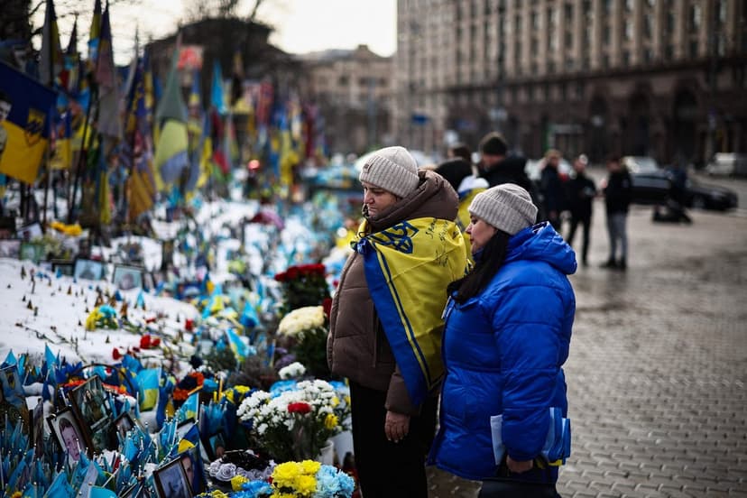 Ceturtais kara gads – pārpildīts ar miera sarunām, bet bez miera Ukrainā