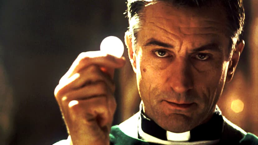 How Robert De Niro & Brad Pitt's Underrated Legal Drama Faithfully Captured '60s Hell's Kitchen Detailed By Director