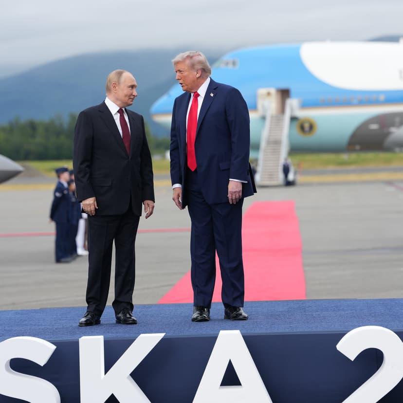 Trump Seeks to Bring Russia in From the Cold With 'Tremendous' Deals