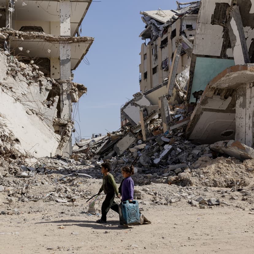 Gaza Peace Plans Clash With Reality Amid Israeli Strikes