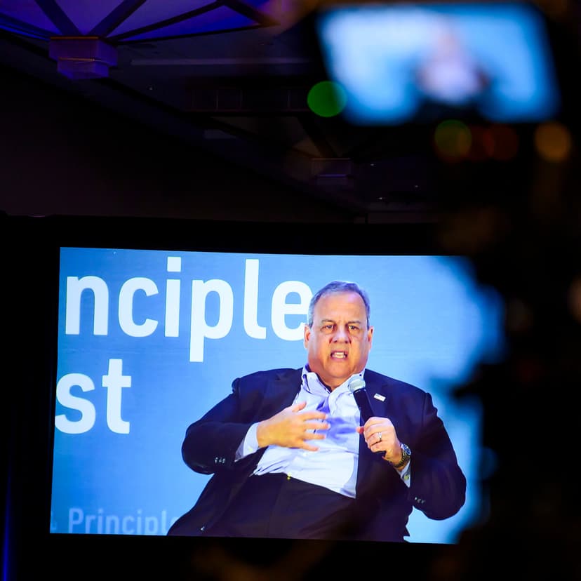 Anti-Trump Republicans Grapple with Divisions and Uncertain Future