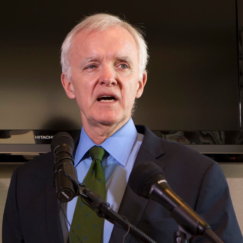 Former Nebraska Sen. Bob Kerrey Resigns Amid Epstein Email Revelations