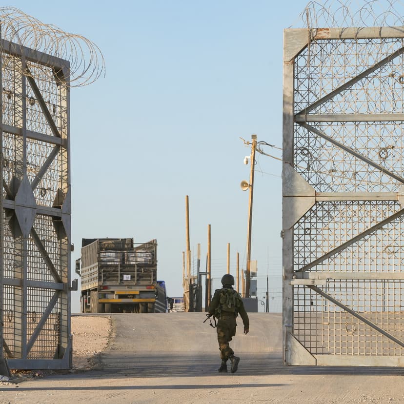 Israeli Intelligence Agent Charged in Smuggling Goods Into Gaza