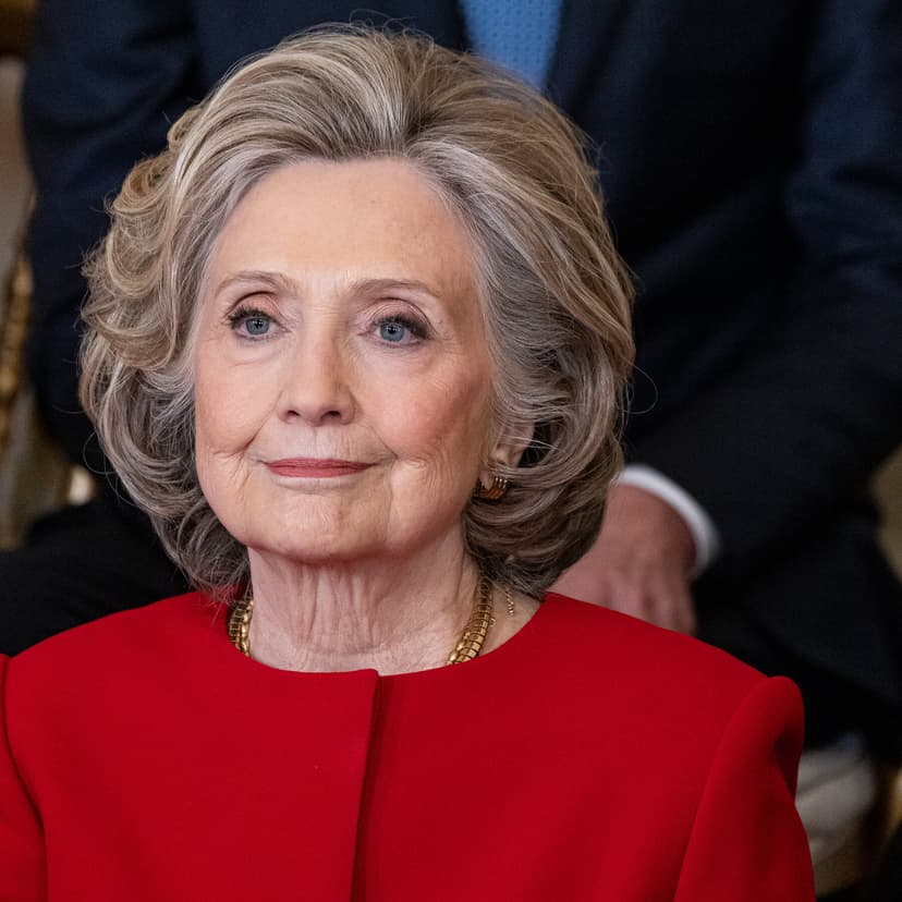 Clinton Halts Epstein Deposition After Republican Leaks Photo of Her Testifying