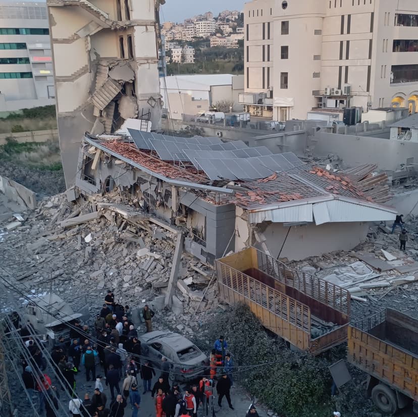 Israeli Plans Include Option of Going Deeper Into Lebanon, Officials Say