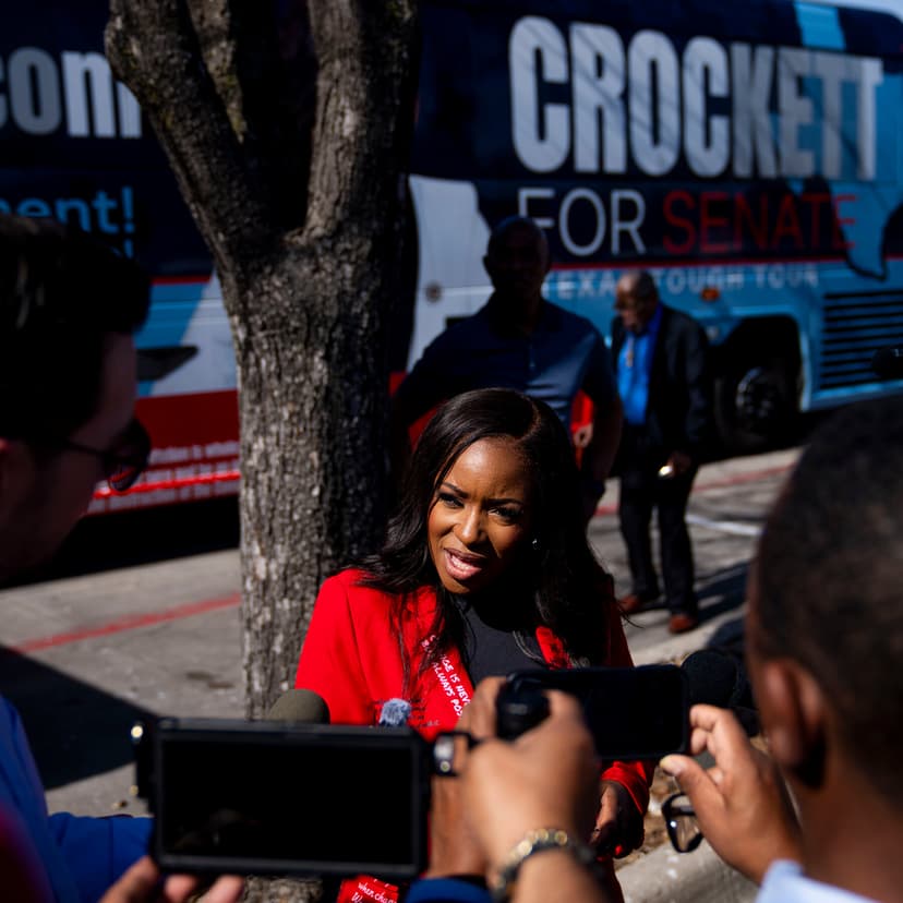 Dallas County Judge Extends Voting Hours Amid Confusion