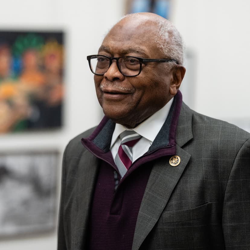 James Clyburn announces re-election bid for House