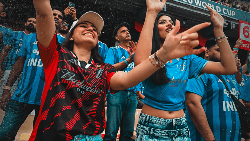 T20 World Cup Experience: Legends and Fans in Colombo