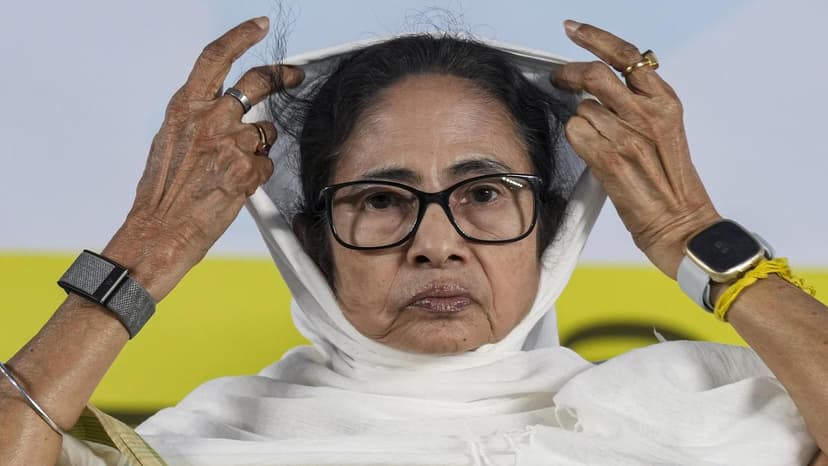 Mamata Banerjee Alleges ECI-BJP Nexus Over Voter Deletions in Bengal
