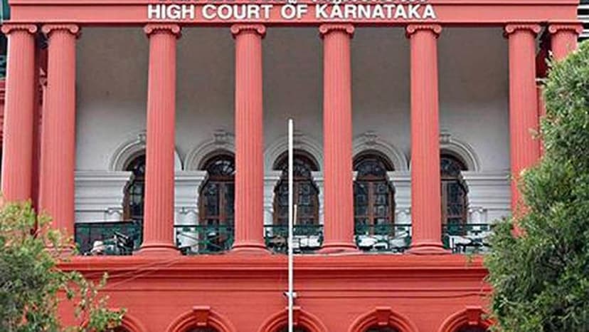 Ranveer Singh Moves Karnataka HC Against FIR Over 'Kantara' Remark
