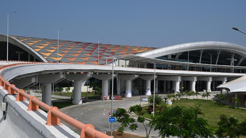 Dubai and beyond. These countries have closed their airspace