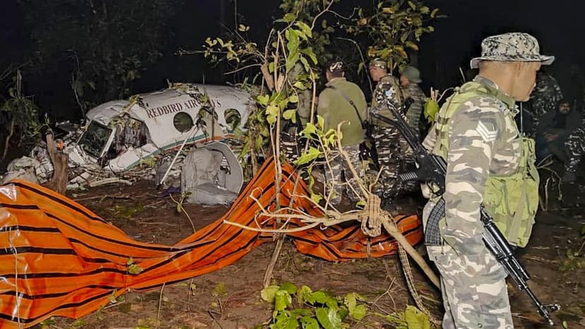 Jharkhand Air Ambulance Crash Victims' Bodies Handed Over to Families