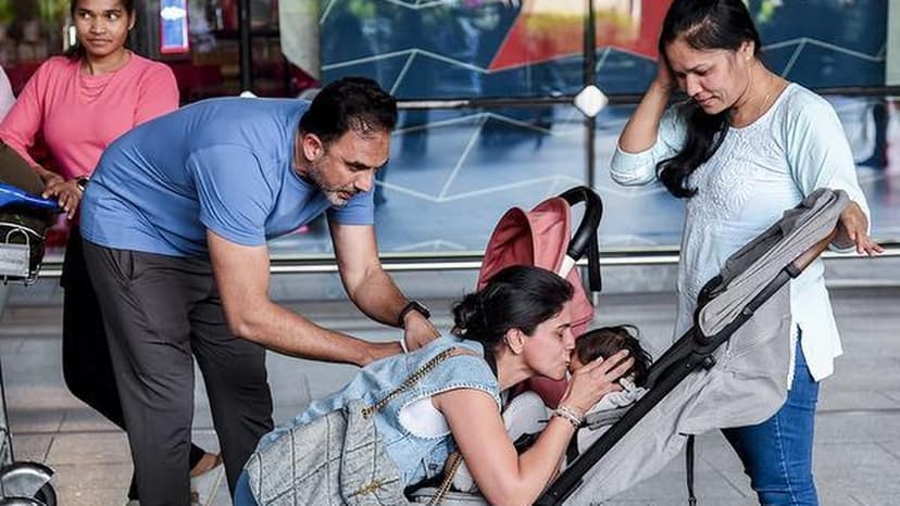 A total of 164 tourists from Maharashtra stranded in West Asia return home: Shiv Sena